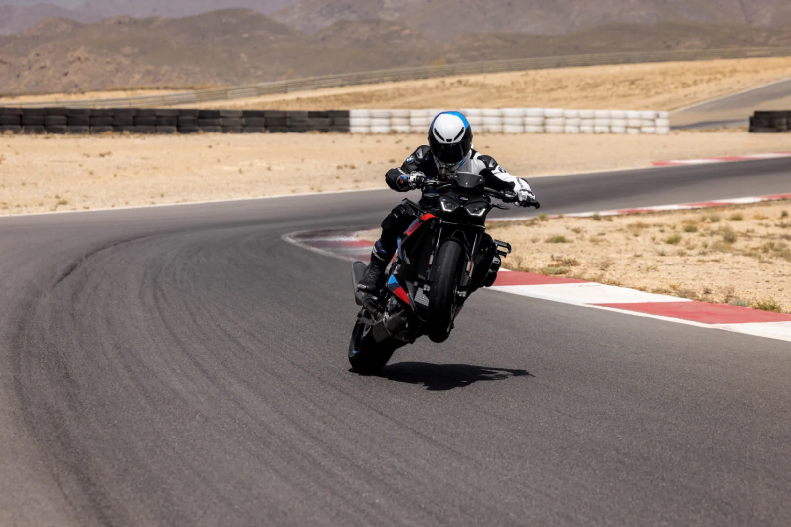 M 1000 R — foto 5