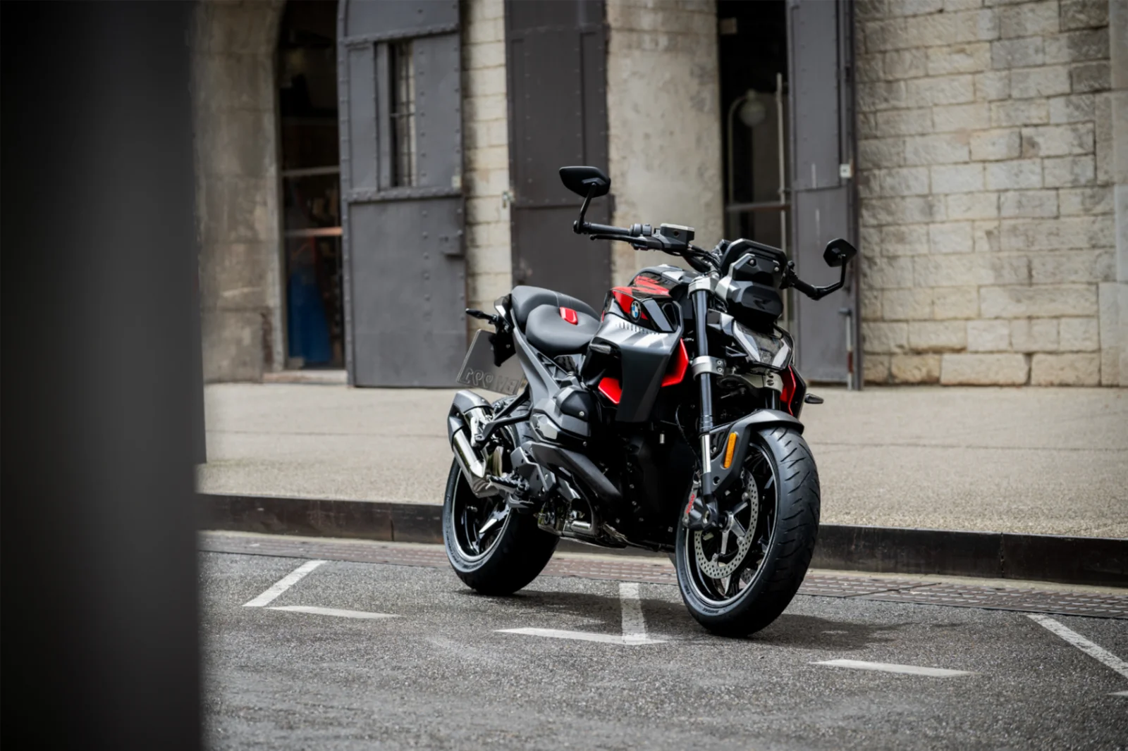 R 1300 R — foto 6