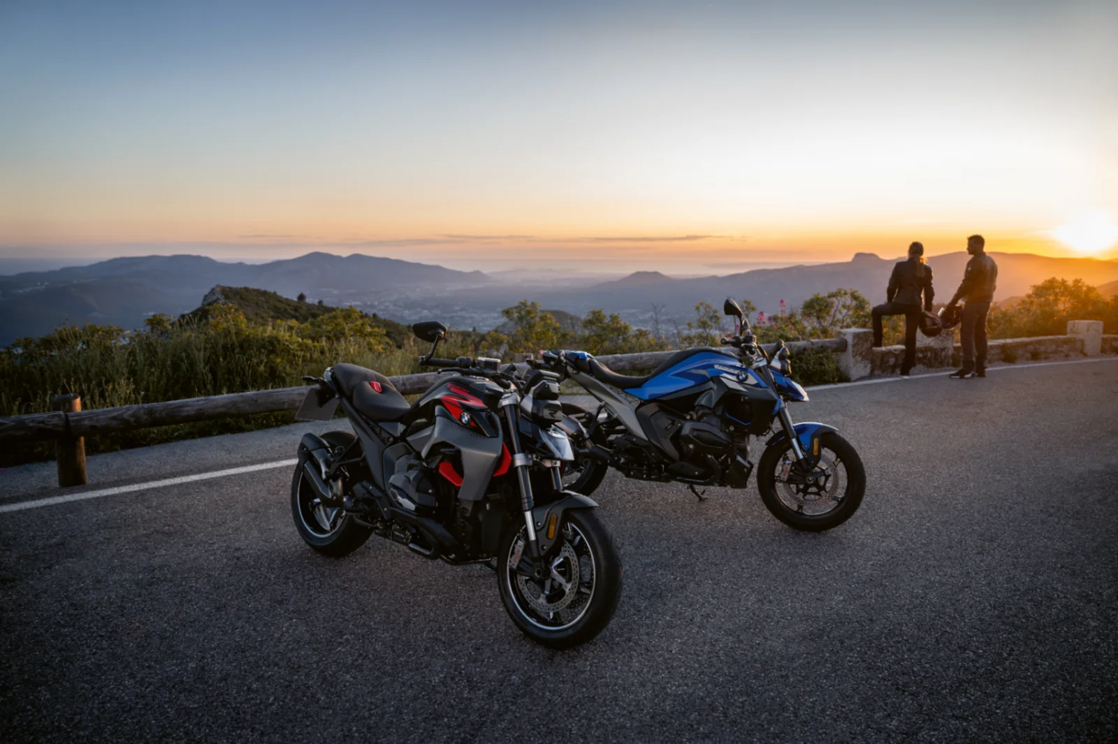R 1300 R — foto 8