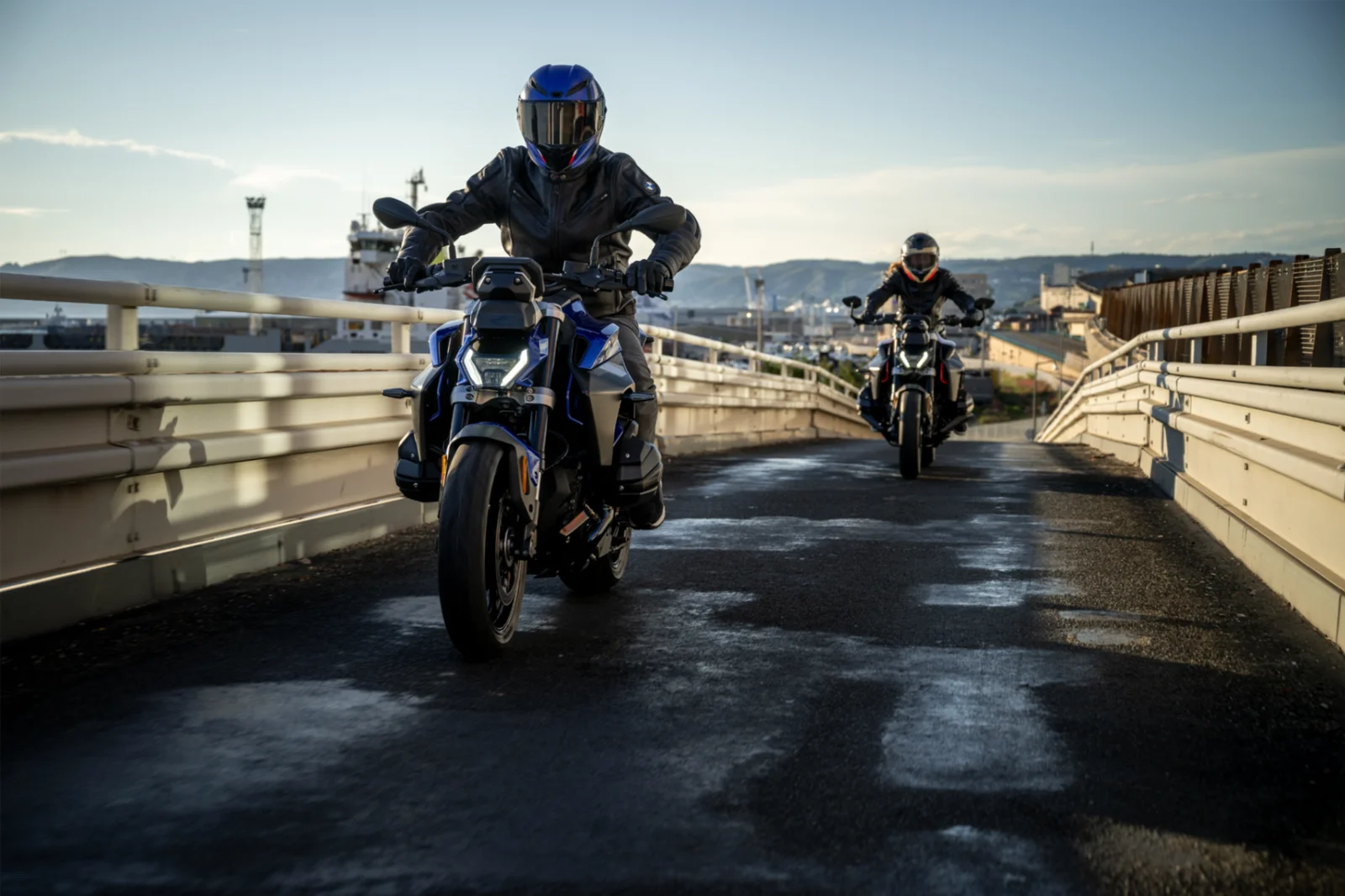 R 1300 R — foto 18